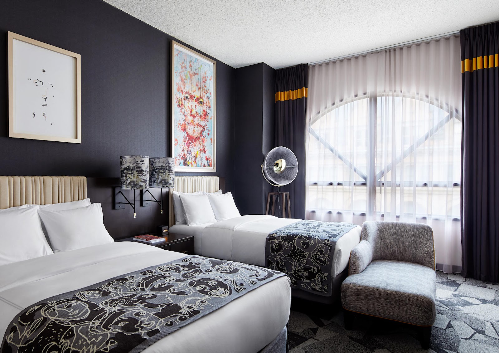 Saint Kate - The Arts Hotel Hotels in Milwaukee – GayOut Guide