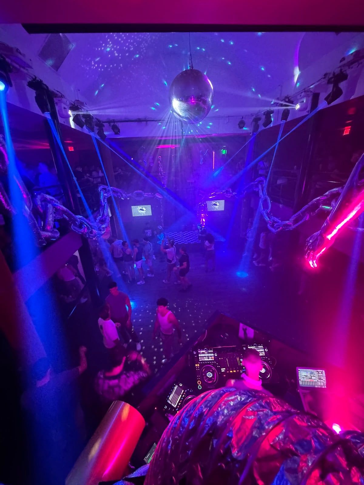 Highland Lounge