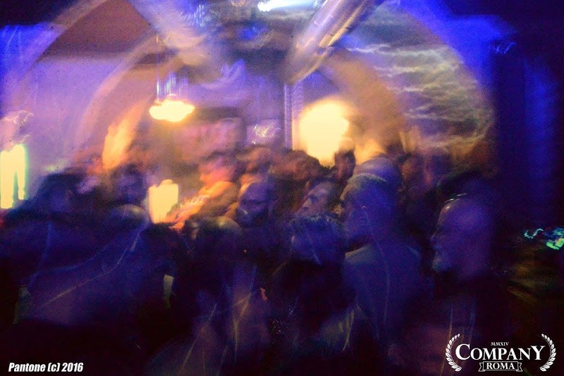 WORK BAR Bars & Clubs in Buenos Aires – GayOut Guide