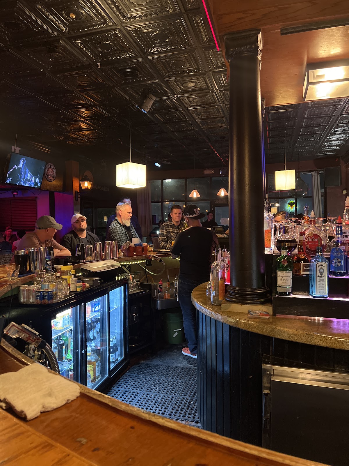 Apothecary 39 Bars & Clubs in Oklahoma City – GayOut Guide