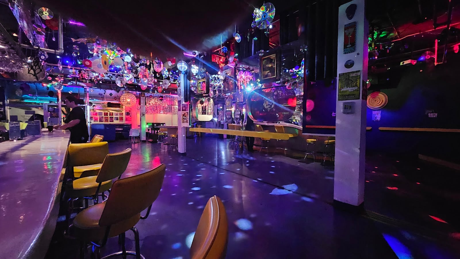 Cowfish Dance Club Bars & Clubs in Eugene – GayOut Guide