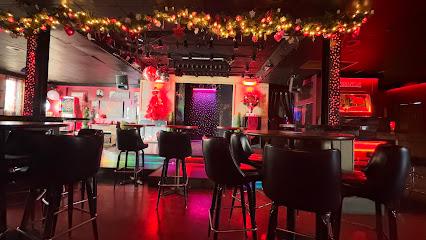 Napalese Lounge Bars & Clubs in Green Bay – GayOut Guide