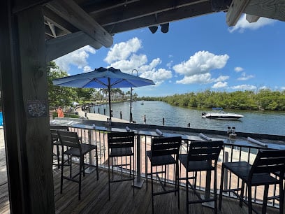 RumRunners Restaurants in Cape Coral – GayOut Guide