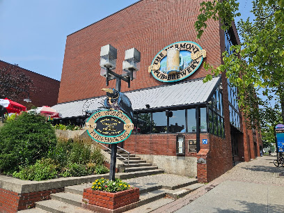 The Vermont Pub & Brewery Restaurants in Bolton Valley – GayOut Guide