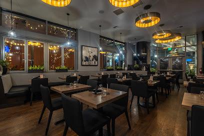 Central Bar Café Bars & Clubs in Sitges – GayOut Guide