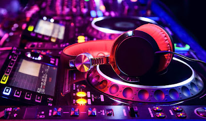 LE KLUBBER Bars & Clubs in Nice – GayOut Guide