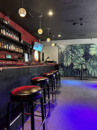 Tapas Restaurant and Lanai Bar Bars & Clubs in Honolulu – GayOut Guide