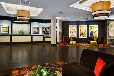 Sheraton Springfield Monarch Place Hotel Hotels in Ludlow – GayOut Guide
