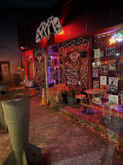 Cryptatropa Bar Bars & Clubs in Olympia – GayOut Guide