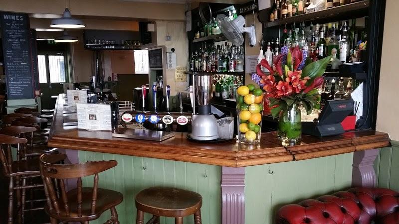 Arcobaleno Bars & Clubs in Brighton – GayOut Guide