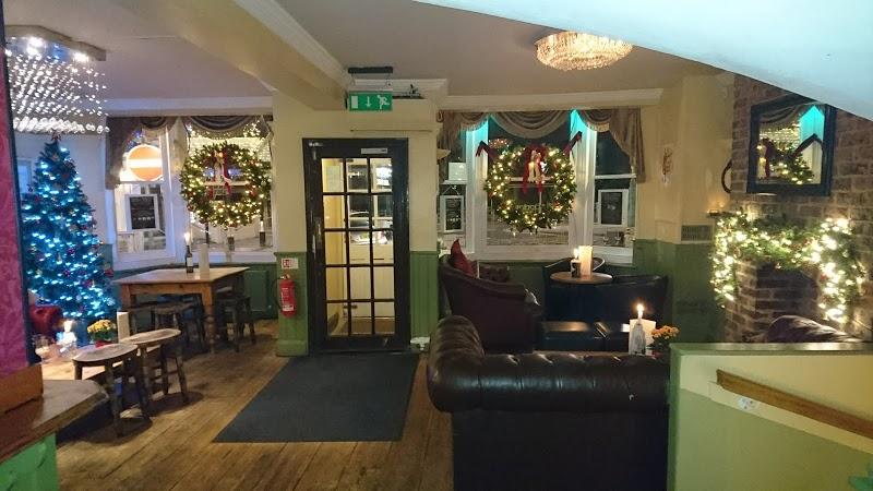 Arcobaleno Bars & Clubs in Brighton – GayOut Guide