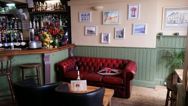Arcobaleno Bars & Clubs in Brighton – GayOut Guide