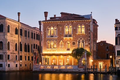 Hotel Palazzo Stern Hotels in Venice – GayOut Guide