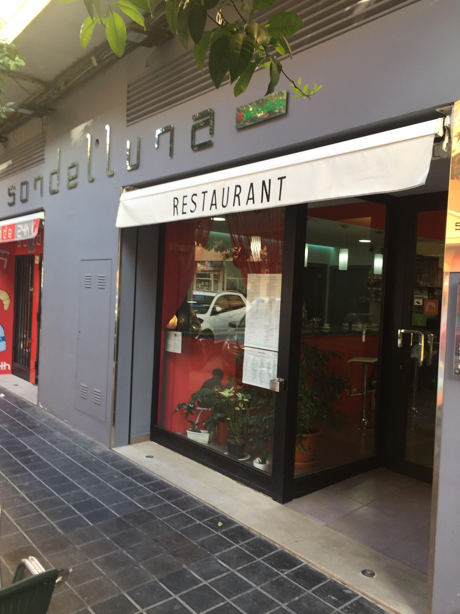 SONDELLUNA Restaurant Show