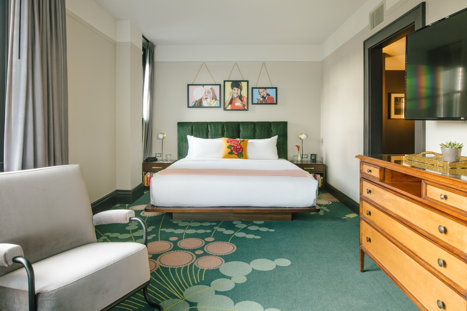Hotel Clermont Hotels in Atlanta – GayOut Guide