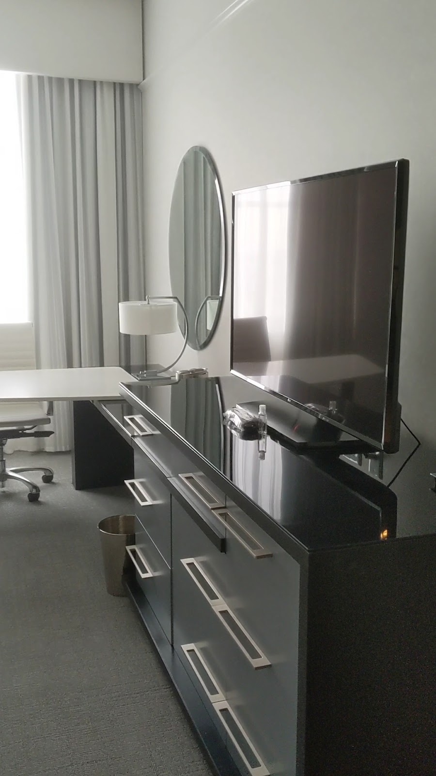 فندق Loews Philadelphia Hotels in Philadelphia – GayOut Guide