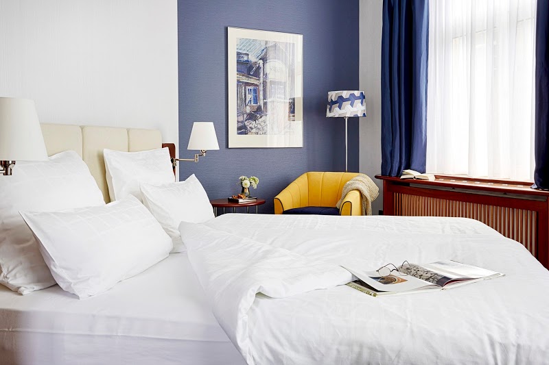The OUT NYC Hotel Hotels in New York City – GayOut Guide