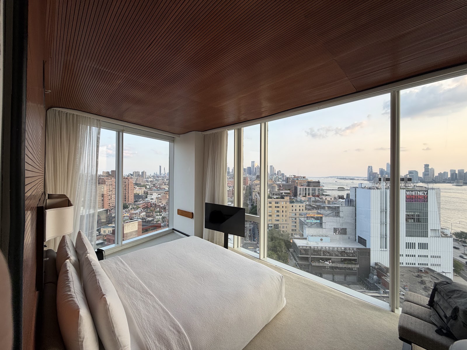 The Standard, High Line Hotels in New York – GayOut Guide