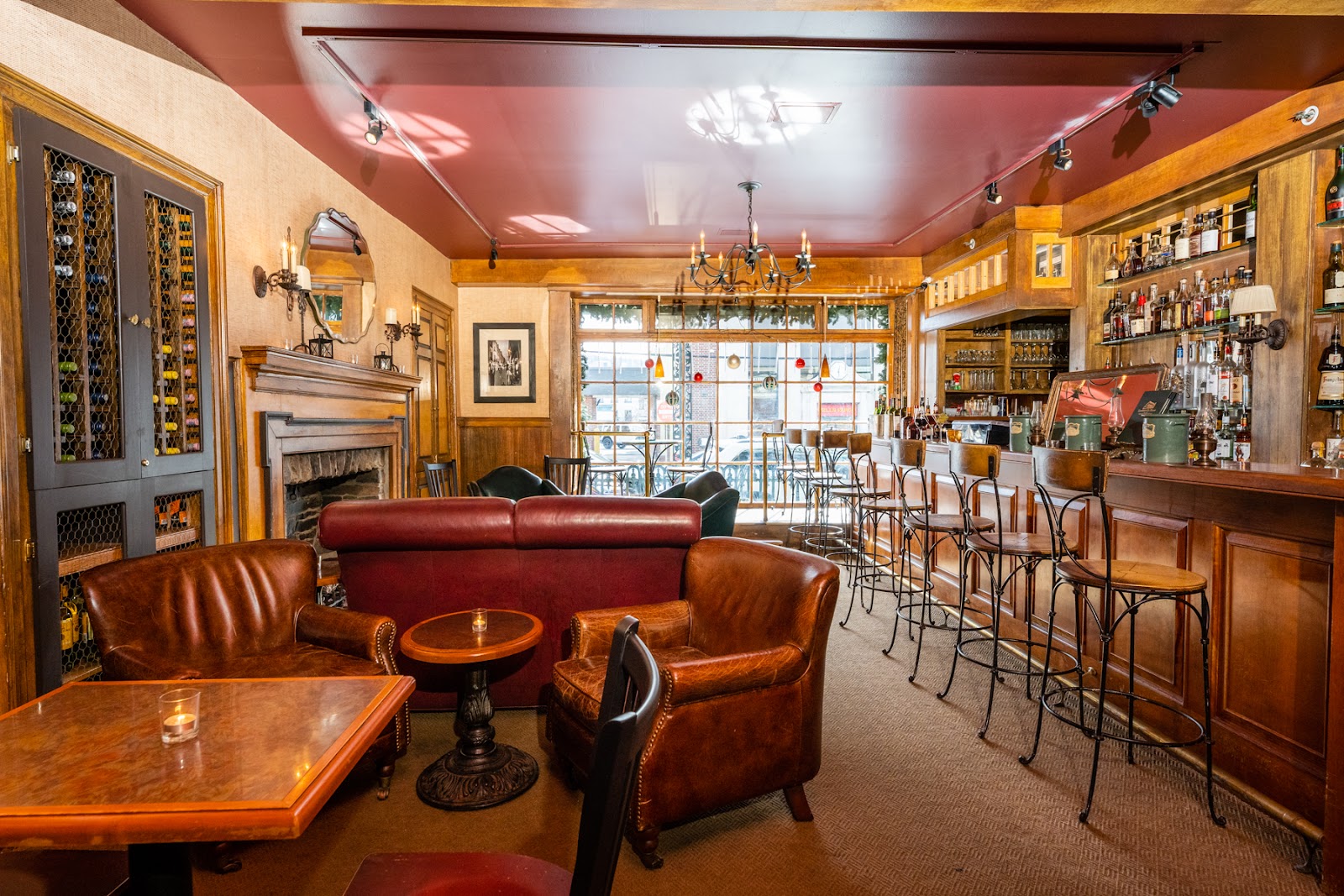 Lambertville House Hotels in New Hope – GayOut Guide