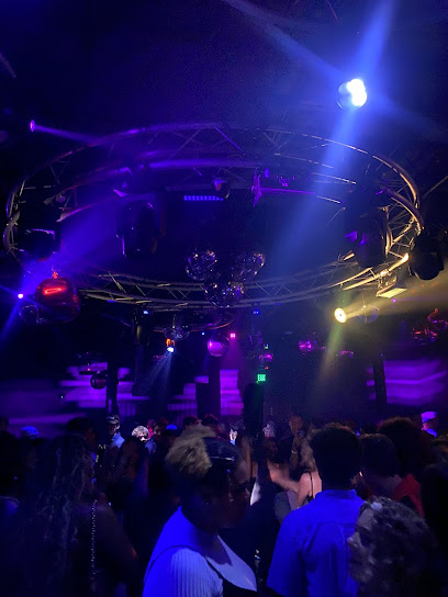 Play Dance Bar Bars & Clubs in Nashville – GayOut Guide