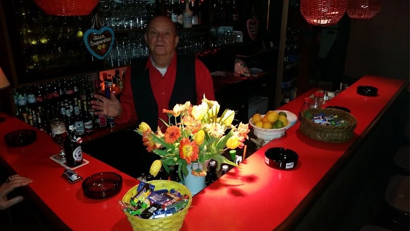 Stirrup Bars & Clubs in Nashville – GayOut Guide