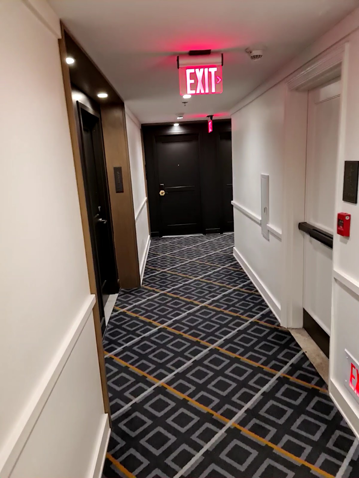 Noelle Hotel Hotels in Nashville – GayOut Guide