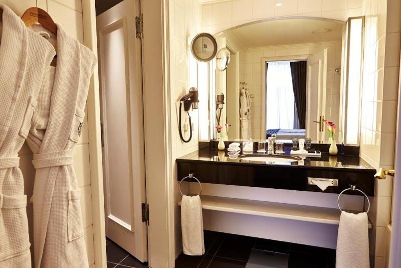 Xchange Hotel Hotels in Melbourne – GayOut Guide