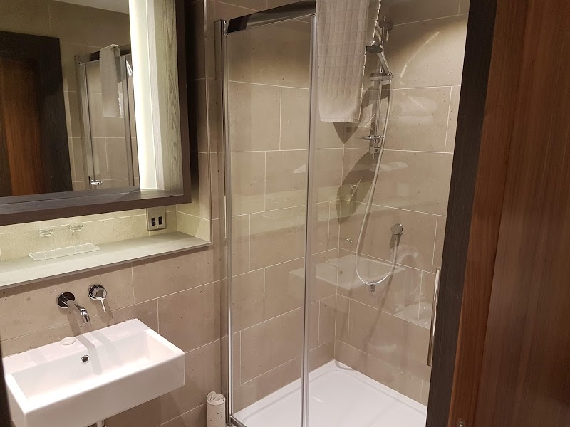 21c Museum Hotel Louisville Hotels in Louisville – GayOut Guide