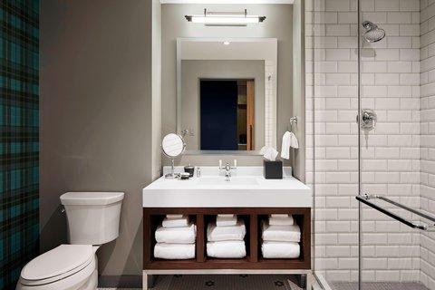 Hotel Zachary Hotels in Chicago – GayOut Guide
