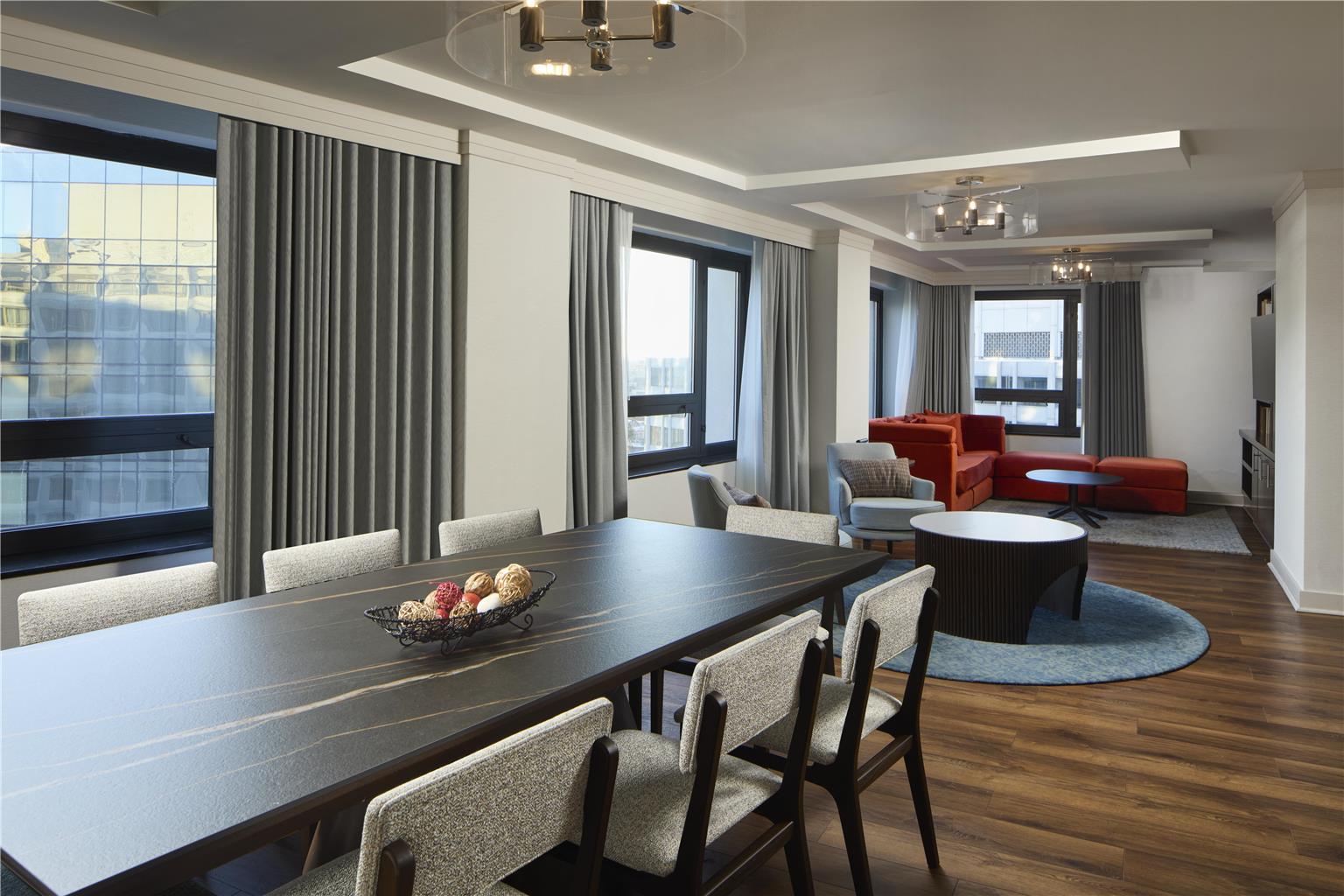 Washington Hilton Hotels in Washington DC – GayOut Guide
