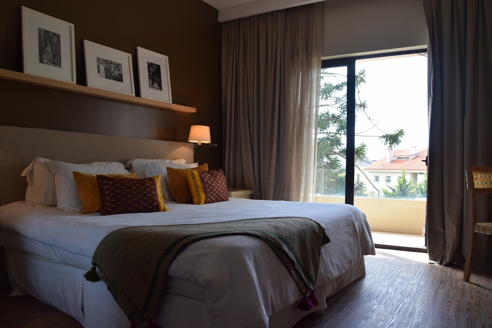 Hotel Cottage Hotels in Montevideo – GayOut Guide