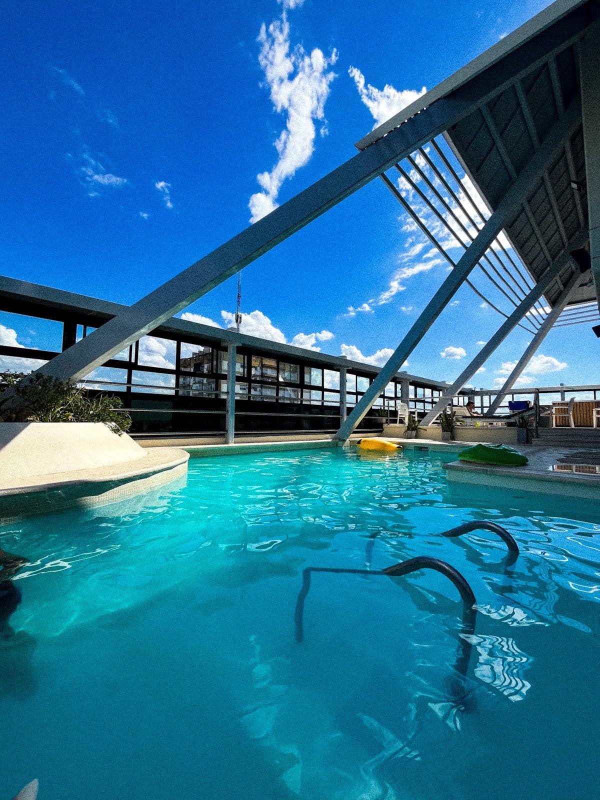 Hôtel Ros Tower Hotels in Rosario – GayOut Guide