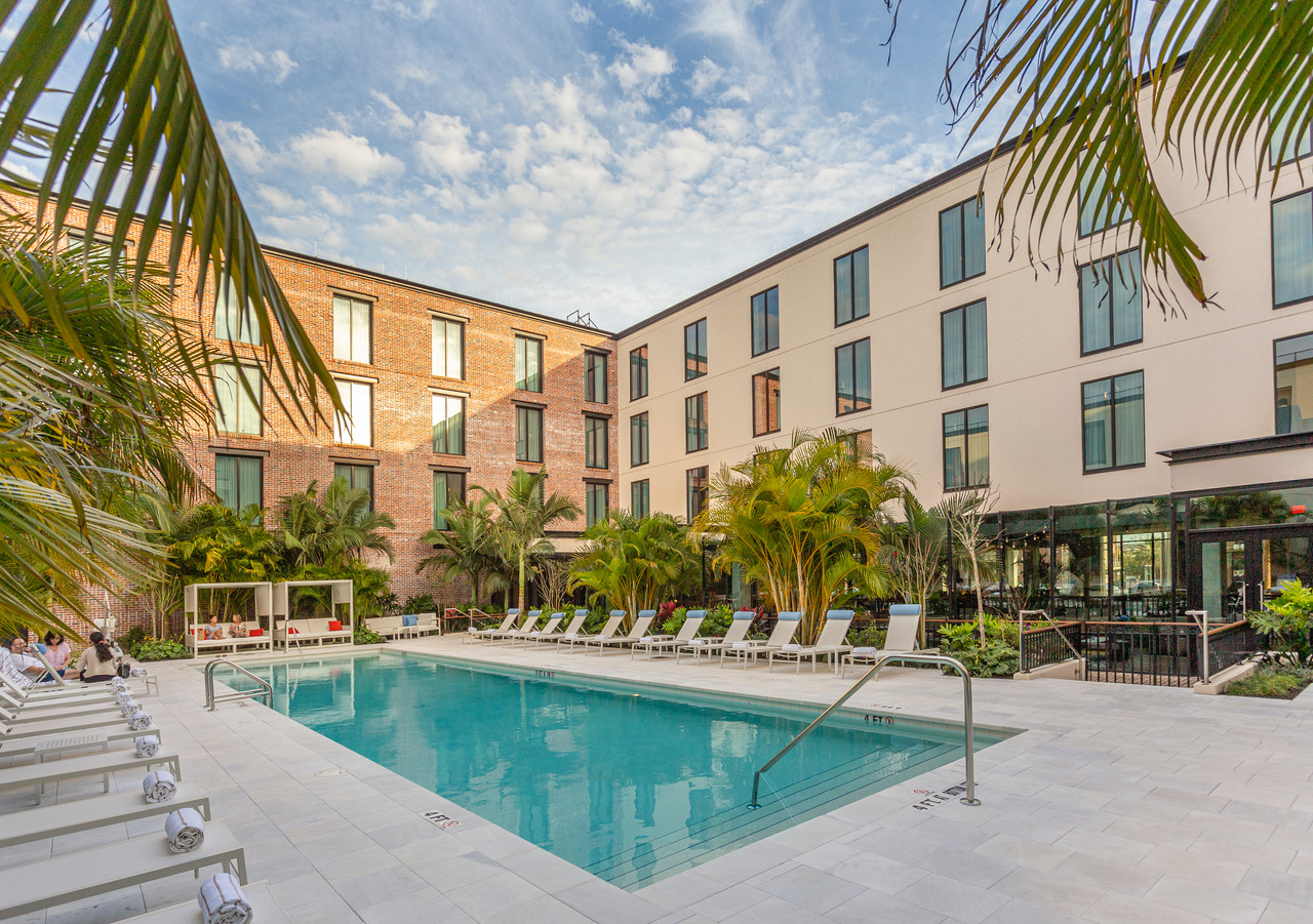 Haya Otel Hotels in Tampa – GayOut Guide