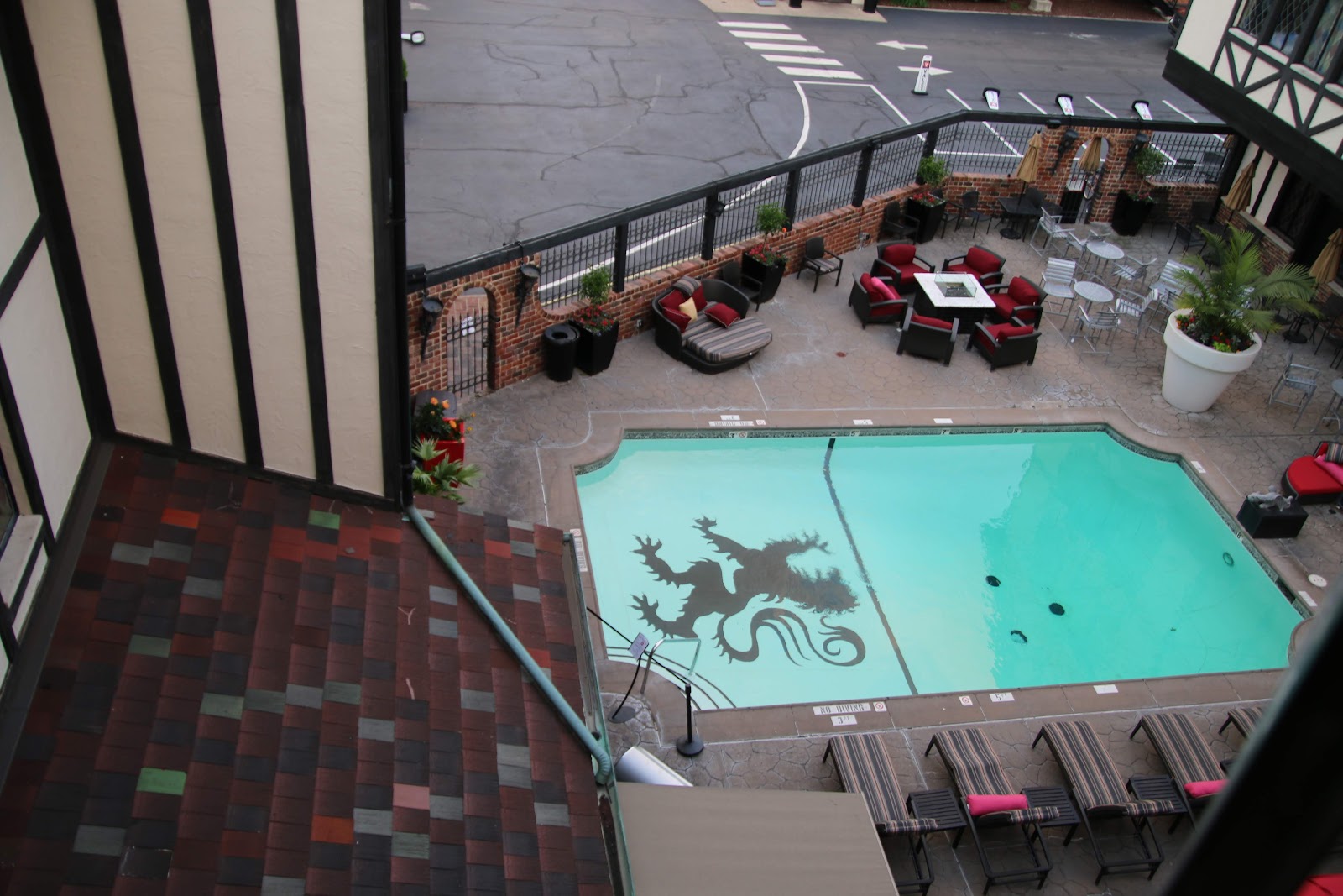 The Cheshire Hotels in St. Louis – GayOut Guide