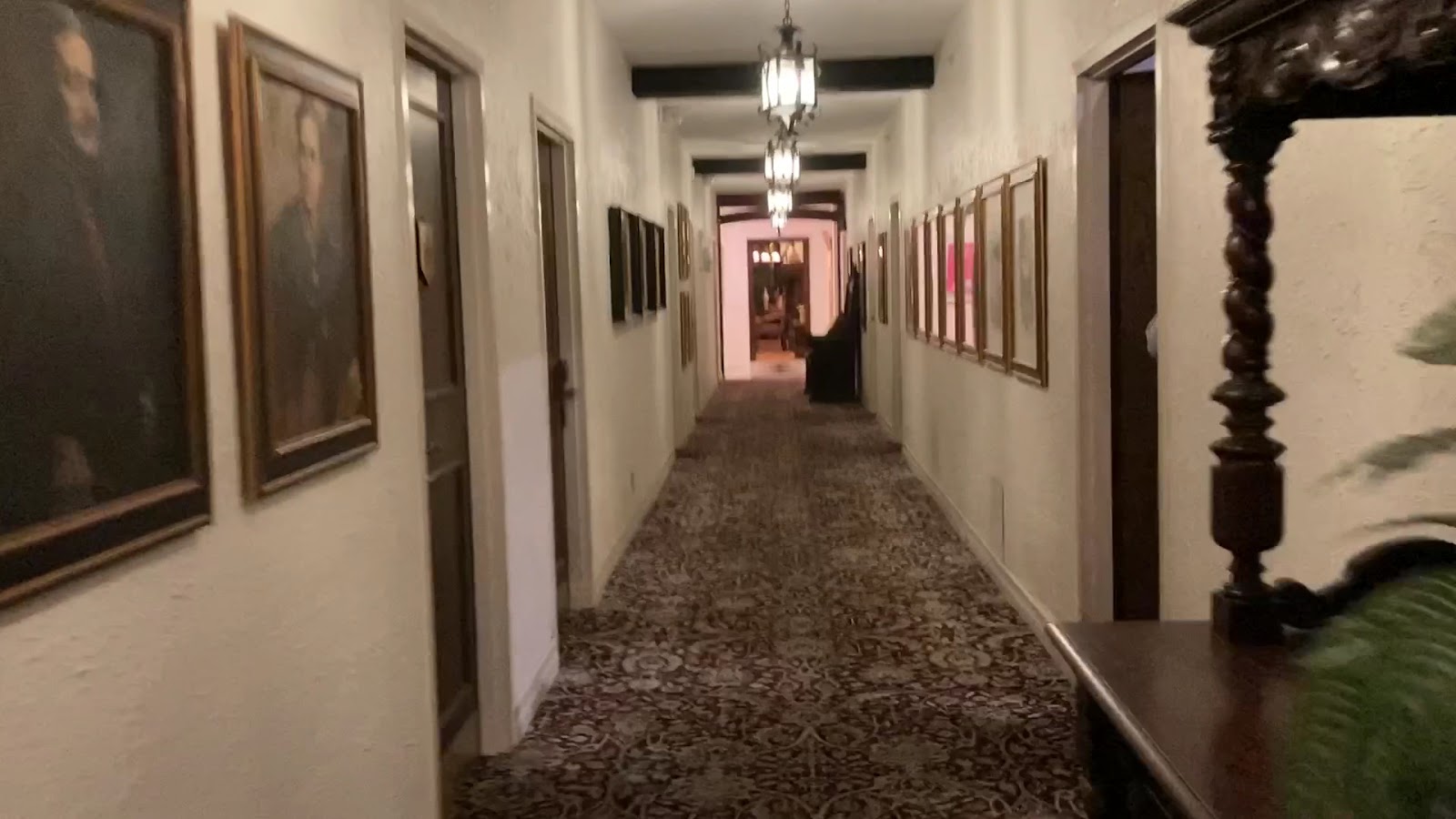 The Cheshire Hotels in St. Louis – GayOut Guide