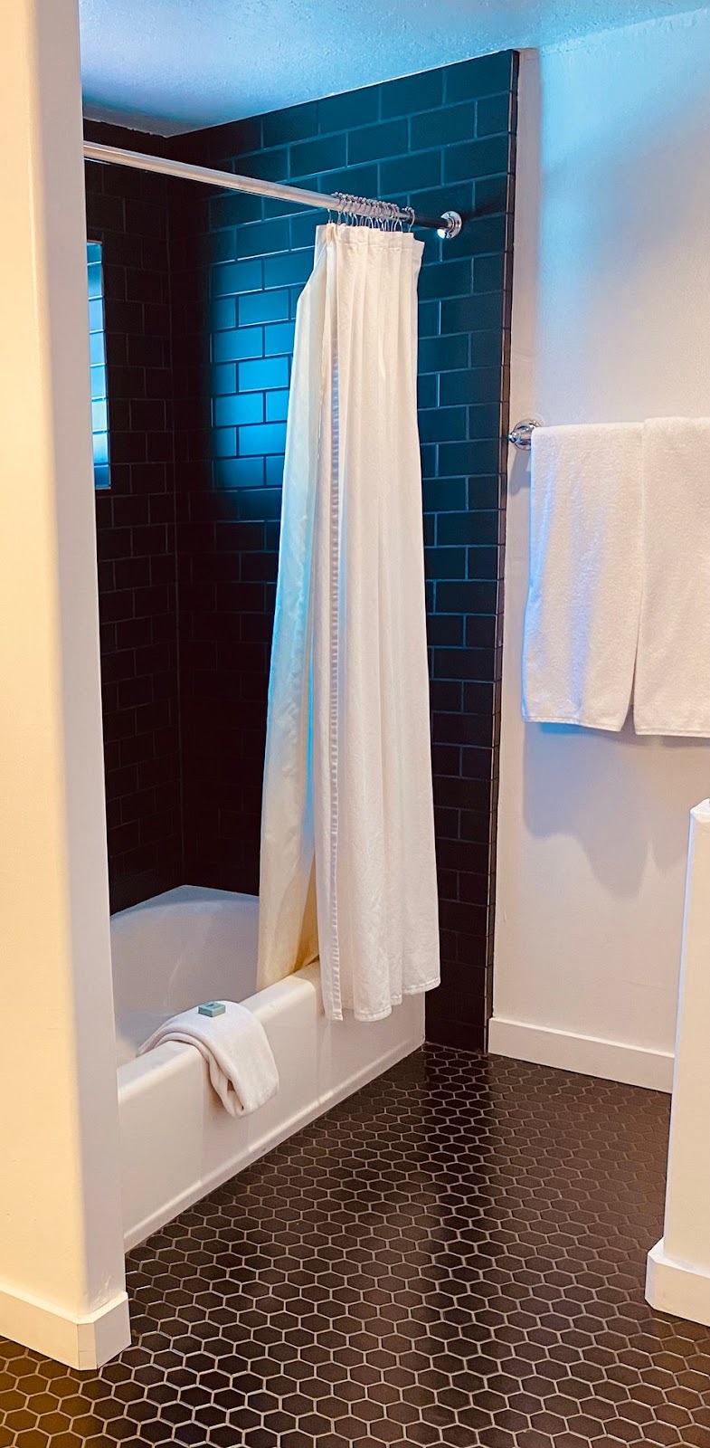 El Rey Court Hotels in Santa Fe – GayOut Guide
