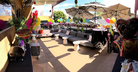 Urban Mo's Bar & Grill Bars & Clubs in San Diego – GayOut Guide
