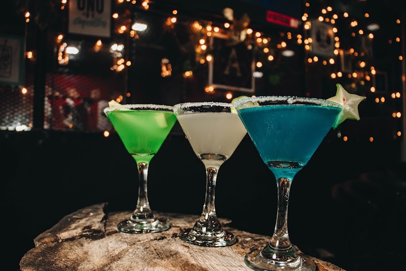 The Hole San Diego Bars & Clubs in San Diego – GayOut Guide