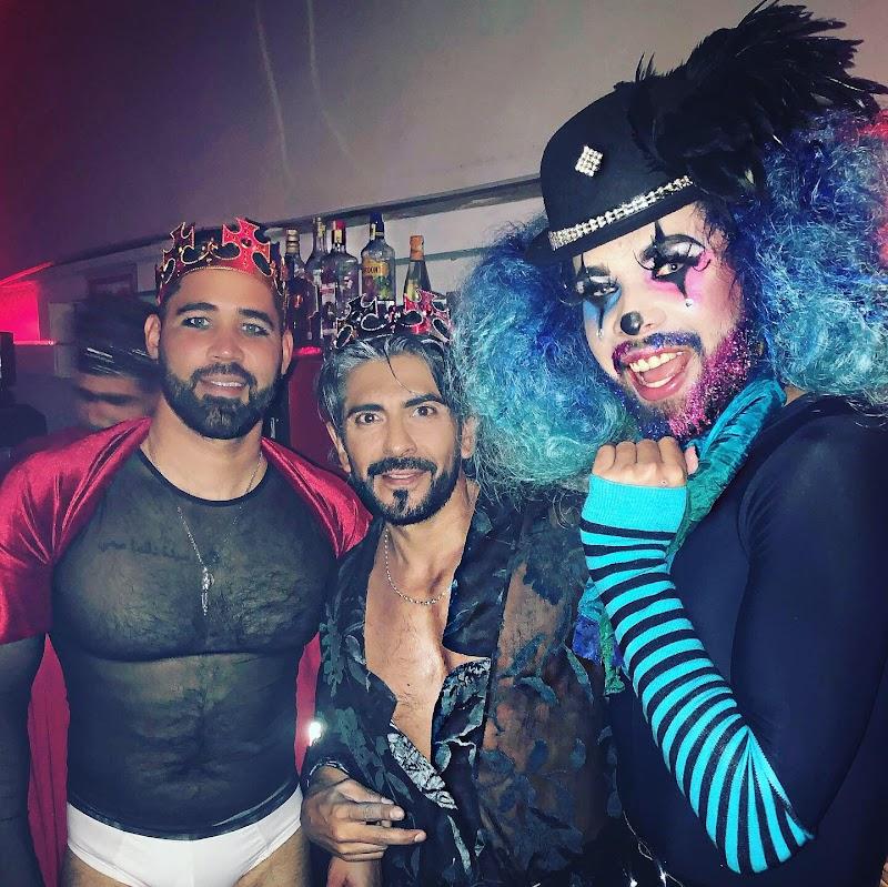 Aqua Bar & Grille Bars & Clubs – GayOut Guide