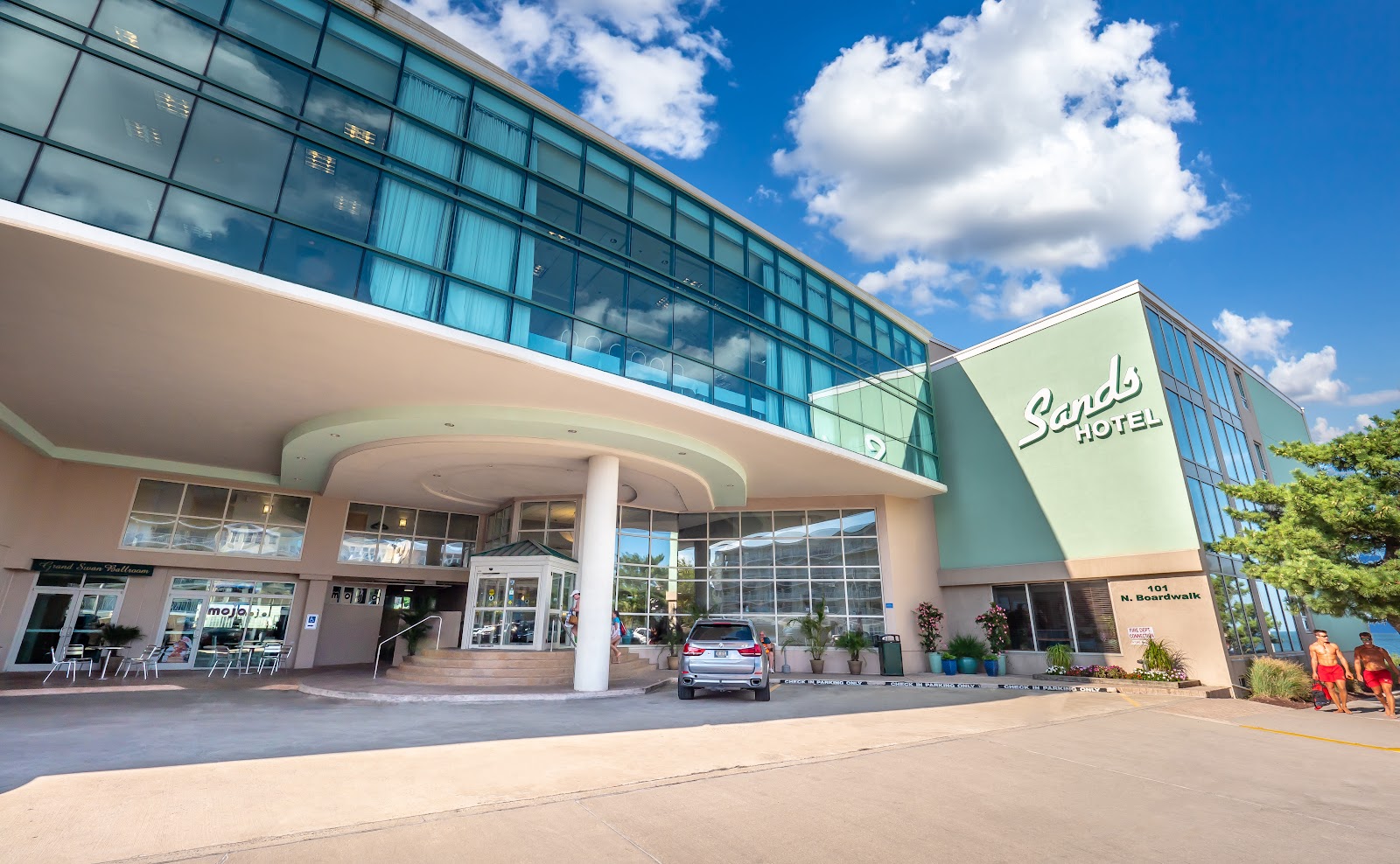 حانة The Sands Hotel & Hotels in Rehoboth Beach – GayOut Guide