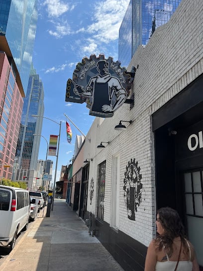 Oilcan Harry's Bars & Clubs in Austin – GayOut Guide
